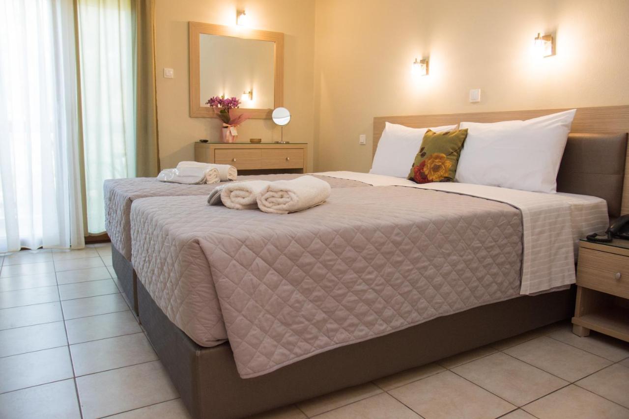 Platy Beach Hotel Bagian luar foto