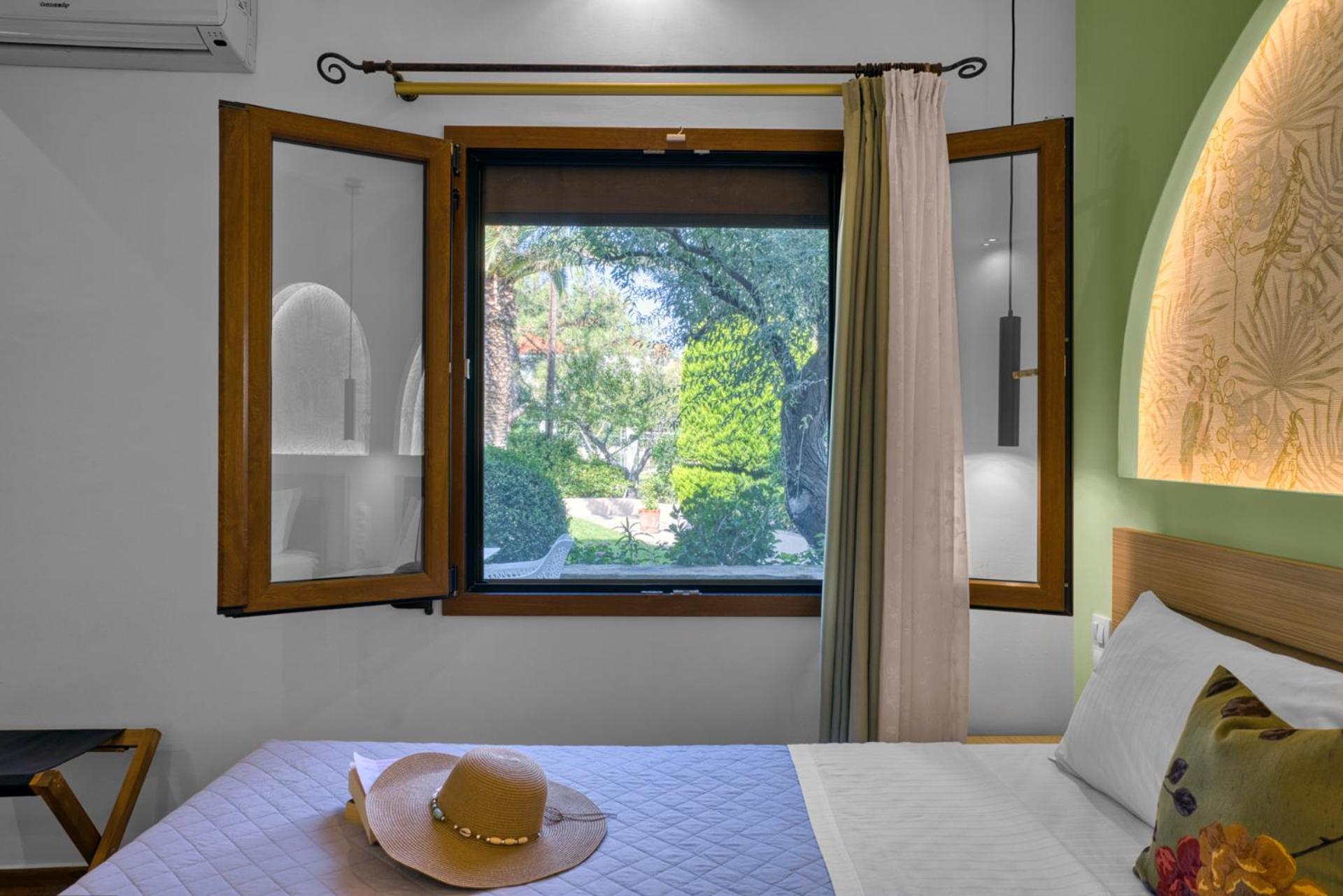 Platy Beach Hotel Bagian luar foto