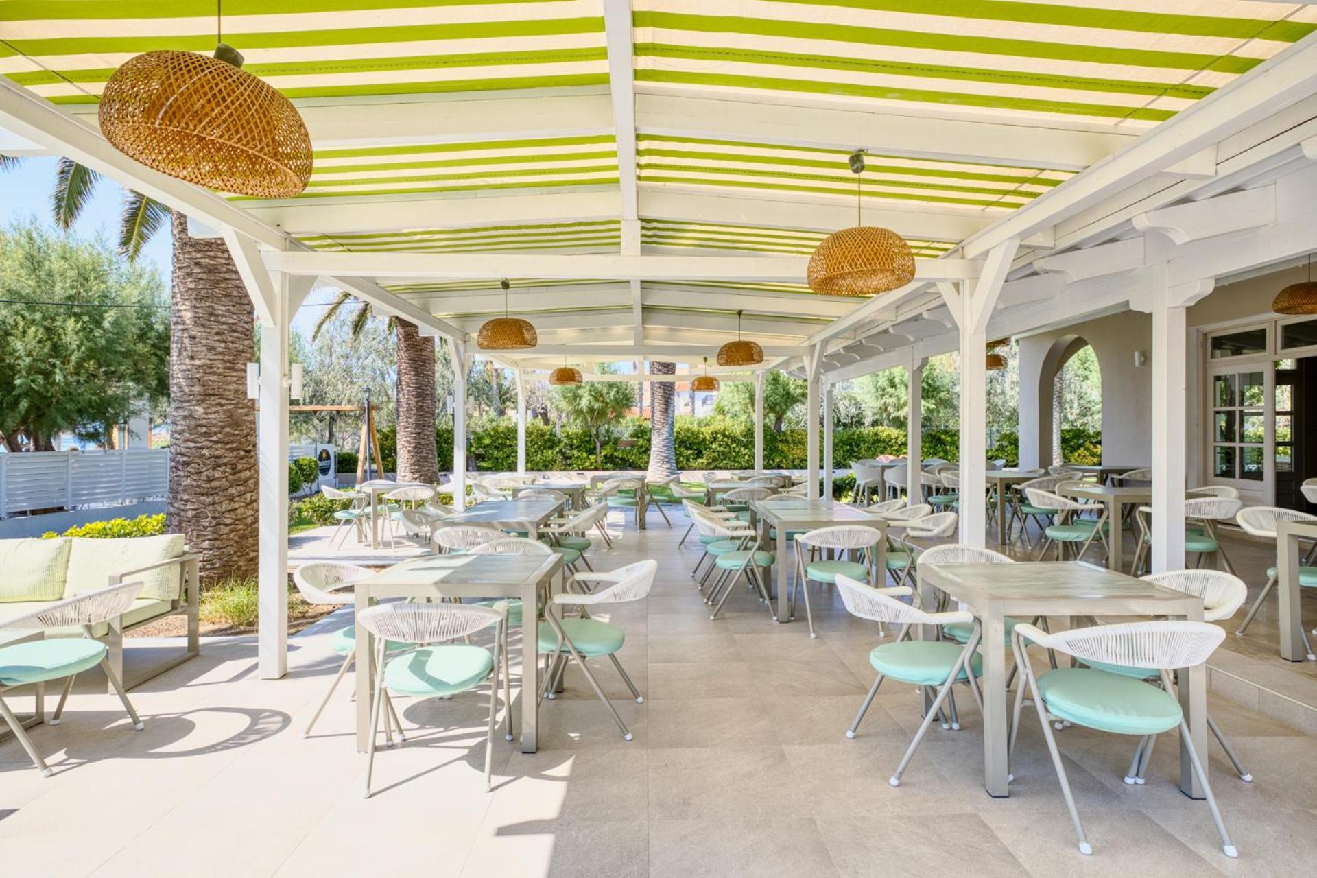 Platy Beach Hotel Bagian luar foto