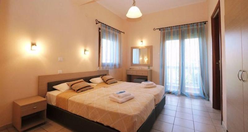 Platy Beach Hotel Bagian luar foto